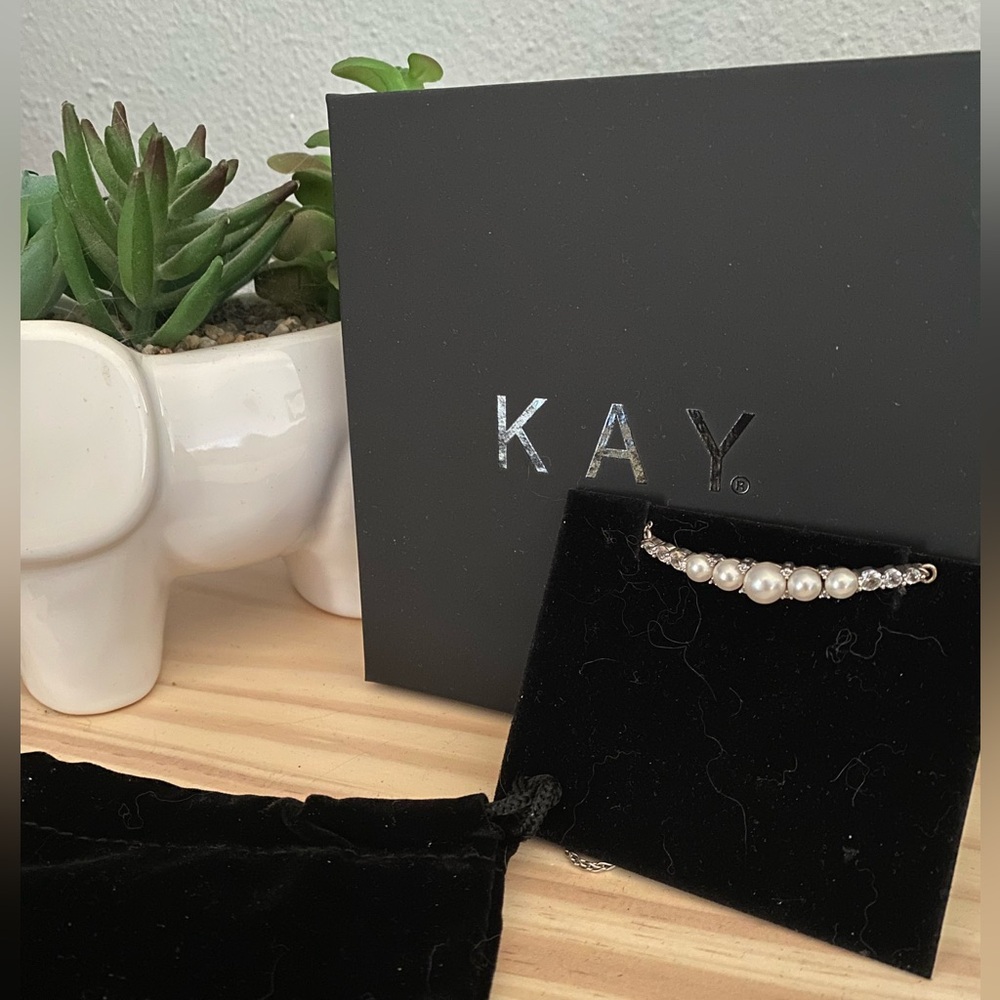Sterling Silver Pearl Bolo Bracelet